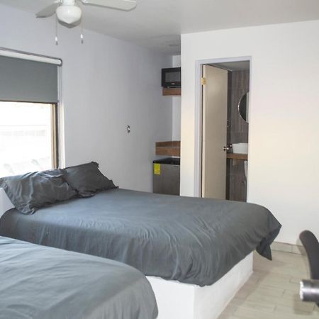 Apartamentos Ambassador Tijuana Bagian luar foto