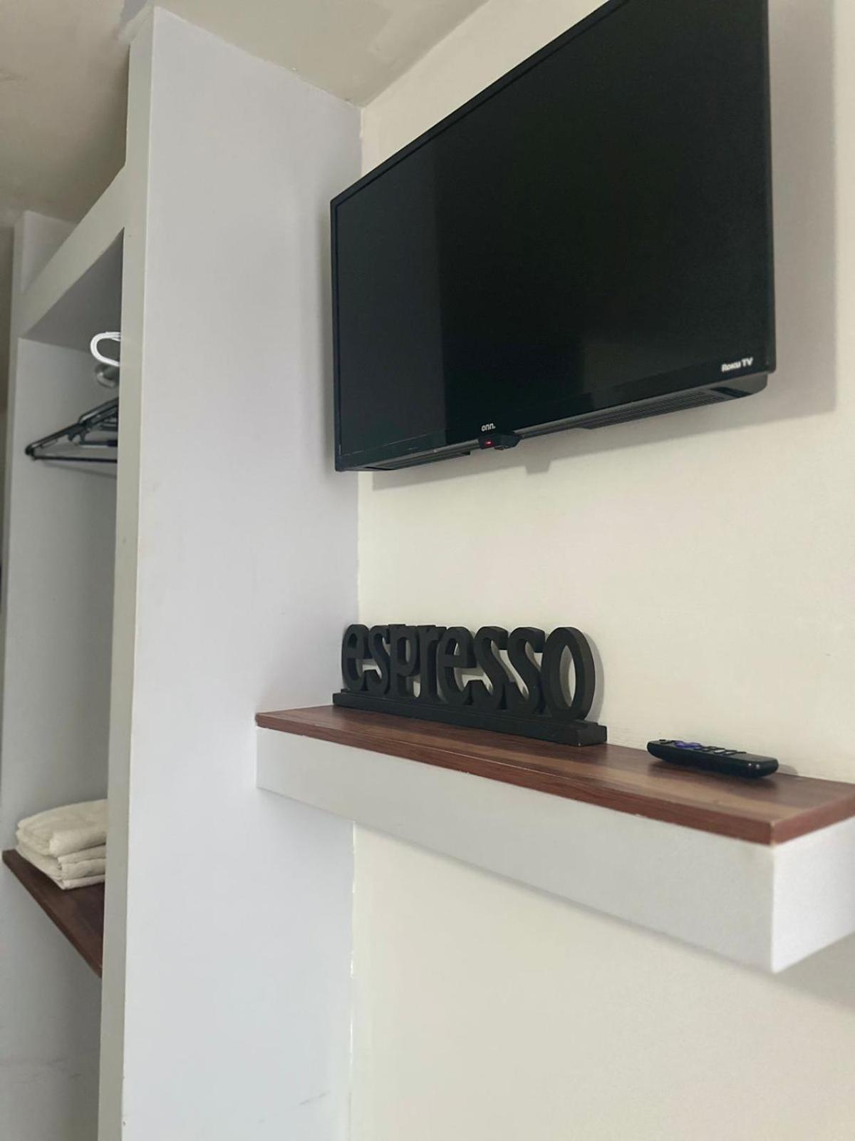 Apartamentos Ambassador Tijuana Bagian luar foto